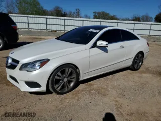 2015 Mercedes-Benz E-Class E 400 with VIN WDDKJ6FB1FF309800, listed as a Copart auction lot 47373045 with 132,211 mi miles and Salvage Title. Bid and sale history available at carsss.com. Image 1.