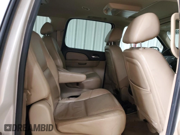 2010 GMC Yukon XL Denali with VIN 1GKUKMEF0AR286093, listed as a Copart auction lot 50470155 with 223,713 mi miles and Clean Title. Bid and sale history available at carsss.com. Image 11.
