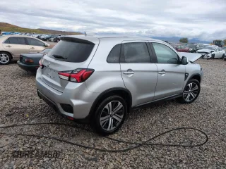 2021 Mitsubishi Outlander ES с VIN JA4ARUAU6MU034715, выставлен на аукционе Copart как лот 55243325 с пробегом 66 811 миль миль и Списание • Salvage title. История ставок и продаж доступна на DreamBid. Изображение 3.