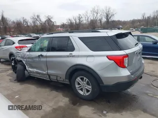 2021 Ford Explorer XLT with VIN 1FMSK8DH6MGC50773, listed as a IAAI auction lot 41908834 with 106,688 mi miles. Bid and sale history available at carsss.com. Image 14.