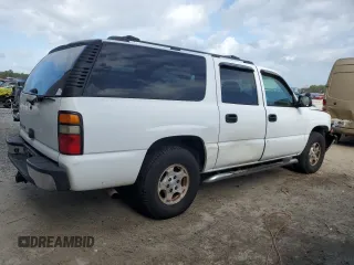 2006 Chevrolet Suburban LS with VIN 1GNEC16Z26J103424, listed as a Copart auction lot 77138094 with 234,259 mi miles and Salvage Title. Bid and sale history available at carsss.com. Image 3.