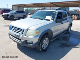 2010 Ford Explorer Sport Trac XLT with VIN 1FMEU3BE2AUA00236, listed as a IAAI auction lot 41981531 with 101,993 mi miles. Bid and sale history available at carsss.com. Image 2.