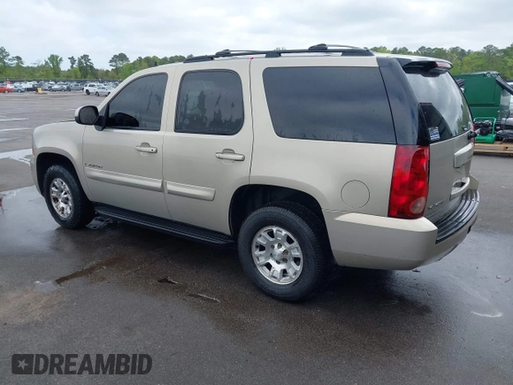 2007 GMC Yukon SLE w/3SA with VIN 1GKFC13C47J352715, listed as a IAAI auction lot 41930018 with 201,476 mi miles. Bid and sale history available at carsss.com. Image 3.