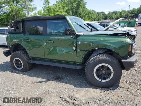 2023 Ford Bronco z VIN 1FMEE5DP7PLB60568, wystawiony jako Copart lot #62118915 z przebiegiem 25 681 mil mil oraz Nie do naprawy • Non repairable. Historia ofert i sprzedaży dostępna na DreamBid. Obrazek 4.