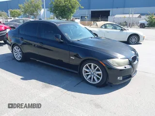 2009 BMW 3 Series 328i with VIN WBAPH77529NM30143, listed as a IAAI auction lot 42438484 with 172,937 mi miles and . Bid and sale history available at DreamBid. Image 1.