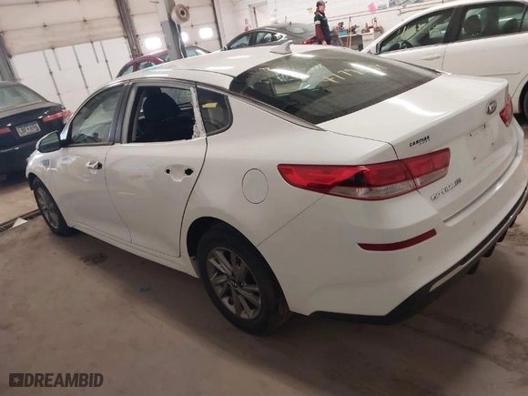 2019 Kia Optima S with VIN 5XXGT4L38KG334846, listed as a IAAI auction lot 41796164 with 36,233 mi miles. Bid and sale history available at carsss.com. Image 3.