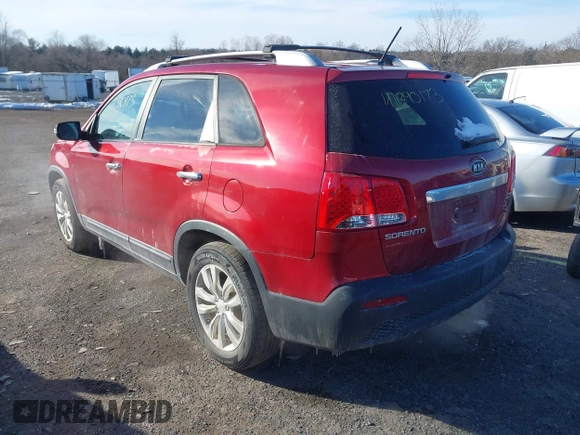 2011 Kia Sorento LX with VIN 5XYKT4A29BG085053, listed as a IAAI auction lot 41390173 with 258,761 mi miles. Bid and sale history available at carsss.com. Image 3.