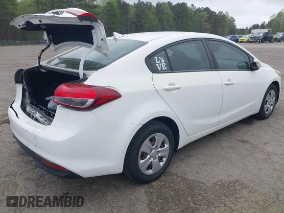 2018 Kia Forte LX with VIN 3KPFK4A78JE243751, listed as a IAAI auction lot 41907111 with 101,729 mi miles. Bid and sale history available at carsss.com. Image 4.