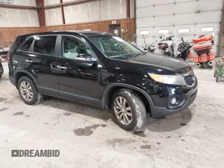 2011 Kia Sorento EX with VIN 5XYKU3A11BG018557, listed as a IAAI auction lot 42245522 with 107,106 mi miles and . Bid and sale history available at DreamBid. Image 1.