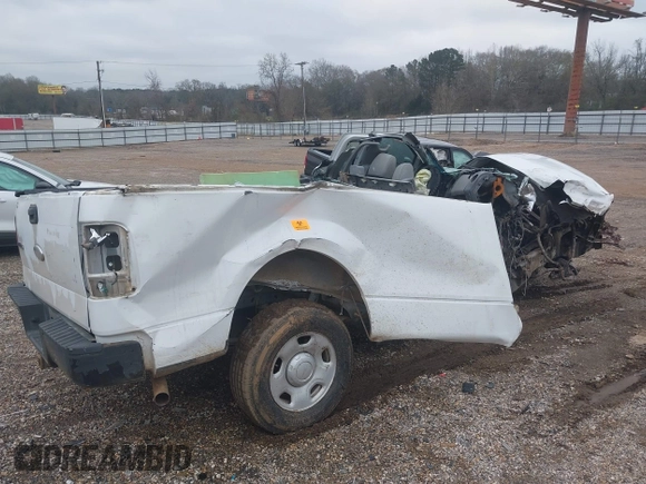 2008 Ford F-150 XL z VIN 1FTRF12W68KE70627, wystawiony jako IAAI lot #41448219 z przebiegiem Nie podano mil oraz . Historia ofert i sprzedaży dostępna na DreamBid. Obrazek 14.