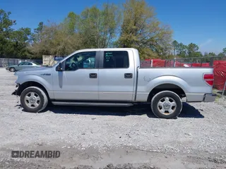 2014 Ford F-150 XL with VIN 1FTEW1CMXEFA32757, listed as a IAAI auction lot 41896026 with 250,978 mi miles. Bid and sale history available at carsss.com. Image 15.