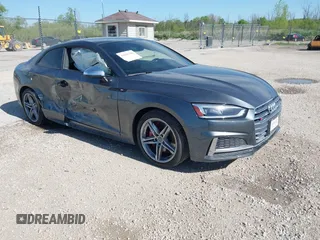 2018 Audi S5 Premium Plus z VIN WAUP4AF51JA089985, wystawiony jako IAAI lot #42281786 z przebiegiem 40 282 mil mil oraz . Historia ofert i sprzedaży dostępna na DreamBid. Obrazek 1.