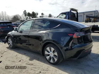 2021 Tesla Model Y Long Range z VIN 5YJYGDEE5MF065024, wystawiony jako Copart lot #48581215 z przebiegiem 82 794 mil mil oraz Szkody całkowita. Historia ofert i sprzedaży dostępna na DreamBid. Obrazek 2.