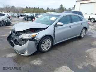 2015 Toyota Avalon Hybrid XLE Touring with VIN 4T1BD1EB5FU041301, listed as a IAAI auction lot 41655303 with 190,878 mi miles. Bid and sale history available at carsss.com. Image 17.