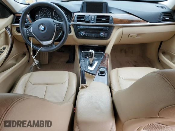 2014 BMW 3 Series 328i xDrive z VIN WBA3B5C51EP541677, wystawiony jako Copart lot #62177885 z przebiegiem 130 142 mil mil oraz Czysty tytuł • Clean title. Historia ofert i sprzedaży dostępna na DreamBid. Obrazek 8.