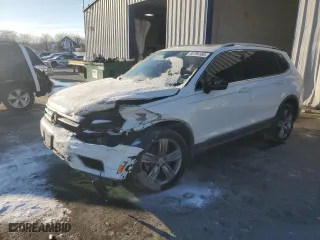 2018 Volkswagen Tiguan SEL Premium with VIN 3VV4B7AXXJM216034, listed as a Copart auction lot 88794165 with 0 mi miles and Salvage Title. Bid and sale history available at carsss.com. Image 1.