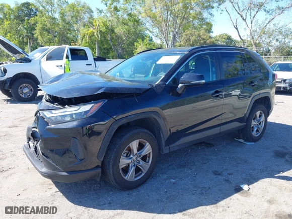 2022 Toyota RAV4 XLE with VIN 2T3W1RFV5NC180241, listed as a IAAI auction lot 41774074 with 63,902 mi miles. Bid and sale history available at carsss.com. Image 2.