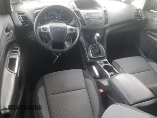 2017 Ford C-Max SE z VIN 1FADP5AU5HL109372, wystawiony jako Copart lot #61079055 z przebiegiem 81 367 mil mil oraz Czysty tytuł • Clean title. Historia ofert i sprzedaży dostępna na DreamBid. Obrazek 8.