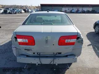 2008 Lincoln MKZ with VIN 3LNHM26T68R626650, listed as a IAAI auction lot 41685211 with 52,373 mi miles. Bid and sale history available at carsss.com. Image 6.