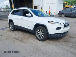 2017 Jeep Cherokee Limited with VIN 1C4PJMDB3HD227220, listed as a IAAI auction lot 42263278 with 138,052 mi miles and . Bid and sale history available at DreamBid. Image 1.