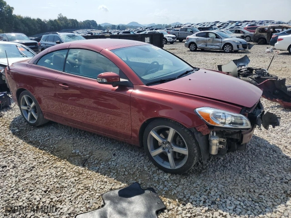 2011 Volvo C70 with VIN YV1672MC7BJ117524, listed as a Copart auction lot 72625204 with 46,969 mi miles and Clean Title. Bid and sale history available at carsss.com. Image 4.