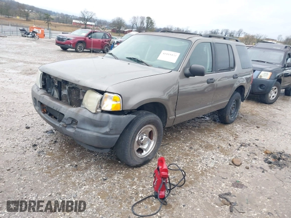 2003 Ford Explorer XLS z VIN 1FMZU72K63UA13640, wystawiony jako IAAI lot #41169432 z przebiegiem 212 849 mil mil oraz . Historia ofert i sprzedaży dostępna na DreamBid. Obrazek 2.