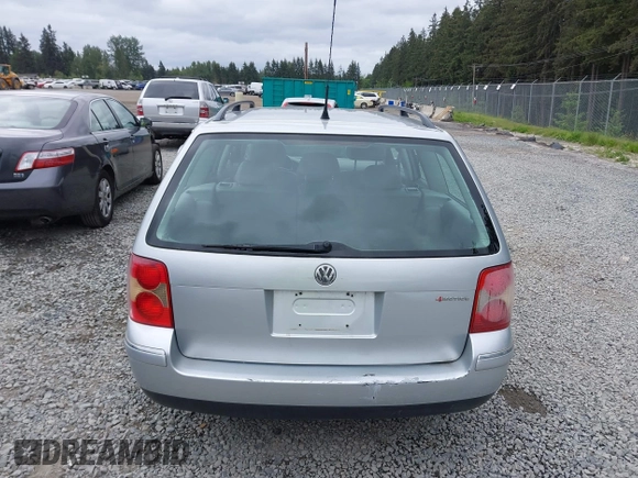 2003 Volkswagen Passat GLX z VIN WVWYH63B73E070842, wystawiony jako IAAI lot #42272467 z przebiegiem 147 851 mil mil oraz . Historia ofert i sprzedaży dostępna na DreamBid. Obrazek 16.