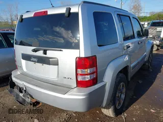 2008 Jeep Liberty Sport with VIN 1J8GN28K68W232640, listed as a IAAI auction lot 41912244 with 143,674 mi miles. Bid and sale history available at carsss.com. Image 4.