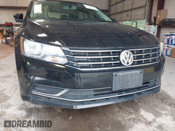 2016 Volkswagen Passat SE z VIN 1VWBT7A38GC010301, wystawiony jako IAAI lot #42316812 z przebiegiem 154 618 mil mil oraz . Historia ofert i sprzedaży dostępna na DreamBid. Obrazek 6.