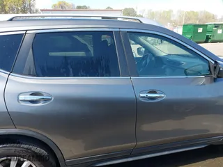 2020 Nissan Rogue SV with VIN KNMAT2MV3LP501795, listed as a IAAI auction lot 41898318 with 100,388 mi miles. Bid and sale history available at carsss.com. Image 13.