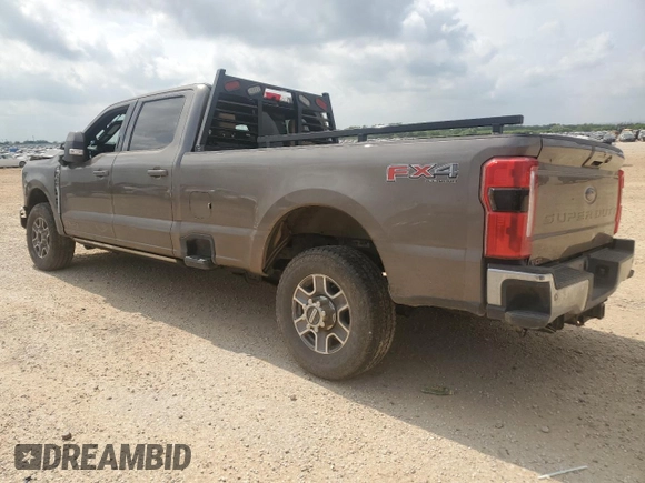 2023 Ford F-350 XL z VIN 1FT8W3BM1PEC98851, wystawiony jako Copart lot #55077865 z przebiegiem 39 819 mil mil oraz Szkoda całkowita • Salvage title. Historia ofert i sprzedaży dostępna na DreamBid. Obrazek 2.