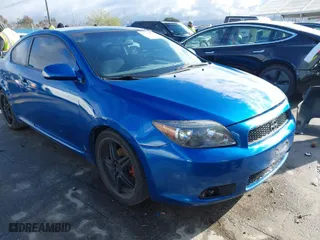 2006 Scion tC with VIN JTKDE177860118214, listed as a IAAI auction lot 41787843 with 200,226 mi miles. Bid and sale history available at carsss.com. Image 1.