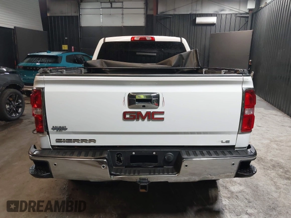 2018 GMC Sierra 1500 SLE z VIN 3GTU2MEC5JG104843, wystawiony jako IAAI lot #42447744 z przebiegiem 136 874 mil mil oraz . Historia ofert i sprzedaży dostępna na DreamBid. Obrazek 16.