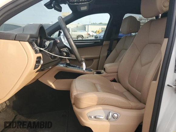 2021 Porsche Macan with VIN WP1AA2A55MLB11458, listed as a Copart auction lot 53870945 with 28,930 mi miles and Salvage Title. Bid and sale history available at DreamBid. Image 7.
