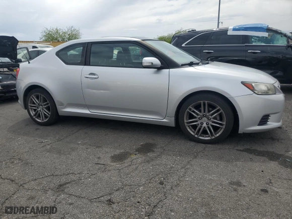 2011 Scion tC with VIN JTKJF5C70B3010711, listed as a Copart auction lot 53698715 with 173,799 mi miles and Clean Title. Bid and sale history available at carsss.com. Image 4.