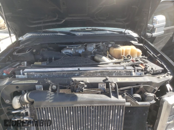 2010 Ford F-350 XL with VIN 1FTWW3BR8AEB39898, listed as a Copart auction lot 43121685 with 249,799 mi miles and Salvage title. Bid and sale history available at DreamBid. Image 11.