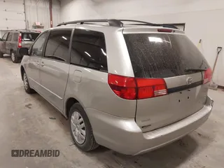 2004 Toyota Sienna CE z VIN 5TDZA23C54S019832, wystawiony jako IAAI lot #41993199 z przebiegiem 190 327 mil mil oraz . Historia ofert i sprzedaży dostępna na DreamBid. Obrazek 3.