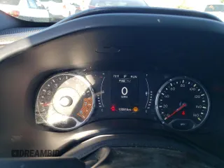 2020 Jeep Renegade Jeepster with VIN ZACNJAAB8LPL86493, listed as a Copart auction lot 72620614 with 133,915 mi miles and Salvage title. Bid and sale history available at DreamBid. Image 9.