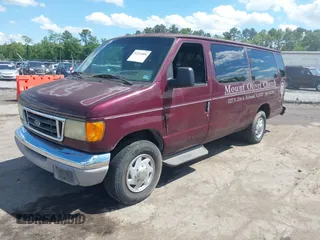 2004 Ford Econoline Passenger XL with VIN 1FBSS31L44HA42194, listed as a IAAI auction lot 42214006 with 178,206 mi miles and . Bid and sale history available at carsss.com. Image 2.
