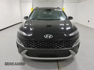 2023 Hyundai Kona SEL с VIN KM8K62AB5PU964272, выставлен на аукционе Copart как лот 52076365 с пробегом 25 090 миль миль и Чистый • Clean title. История ставок и продаж доступна на DreamBid. Изображение 5.