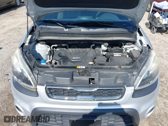 2013 Kia Soul with VIN KNDJT2A51D7755544, listed as a IAAI auction lot 41937138 with 120,680 mi miles. Bid and sale history available at carsss.com. Image 10.