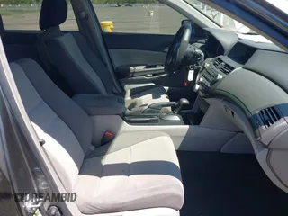 2009 Honda Accord LX с VIN JHMCP26339C015382, выставлен на аукционе IAAI как лот 42136568 с пробегом 166 086 миль миль и . История ставок и продаж доступна на DreamBid. Изображение 5.