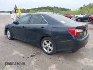 2012 Toyota Camry L with VIN 4T1BF1FK2CU167491, listed as a IAAI auction lot 41882255 with 214,384 mi miles. Bid and sale history available at carsss.com. Image 3.