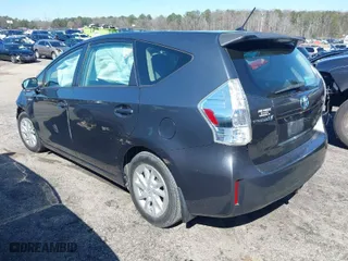 2014 Toyota Prius v Two with VIN JTDZN3EU2E3293170, listed as a IAAI auction lot 41721493 with 186,801 mi miles. Bid and sale history available at carsss.com. Image 3.