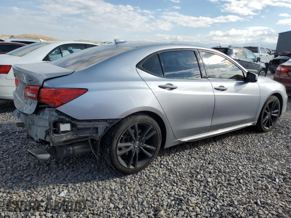 2020 Acura TLX w/Technology Pkg with VIN 19UUB3F40LA003875, listed as a Copart auction lot 70889754 with 40,350 mi miles and Salvage Title. Bid and sale history available at carsss.com. Image 3.