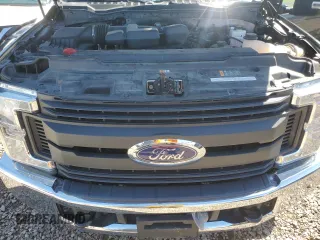 2017 Ford F-250 XLT with VIN 1FT7X2B61HEB44050, listed as a Copart auction lot 54421115 with 24,341 mi miles and Salvage title. Bid and sale history available at DreamBid. Image 11.