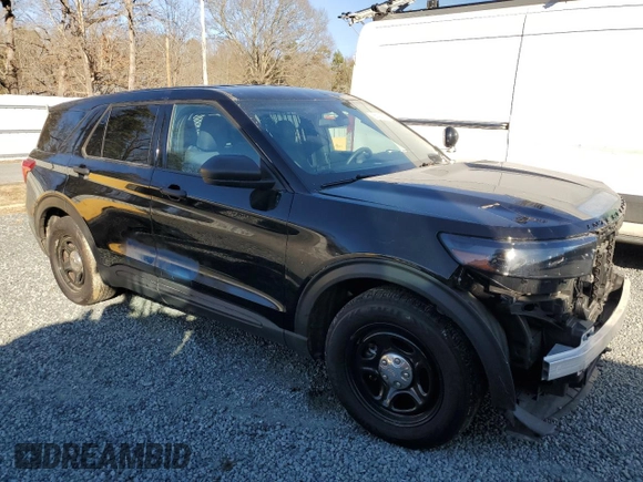 2023 Ford Explorer with VIN 1FM5K8AC7PGA17611, listed as a Copart auction lot 86023054 with 31,574 mi miles and Salvage title. Bid and sale history available at DreamBid. Image 4.