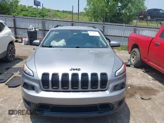 2018 Jeep Cherokee Latitude с VIN 1C4PJLCB7JD542457, выставлен на аукционе IAAI как лот 42336697 с пробегом 73 714 миль миль и . История ставок и продаж доступна на DreamBid. Изображение 12.
