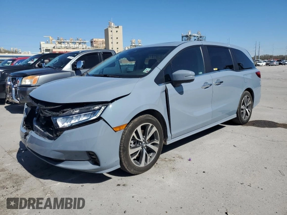2024 Honda Odyssey Touring with VIN 5FNRL6H84RB001517, listed as a Copart auction lot 48306655 with 60,757 mi miles and Salvage Title. Bid and sale history available at carsss.com. Image 1.