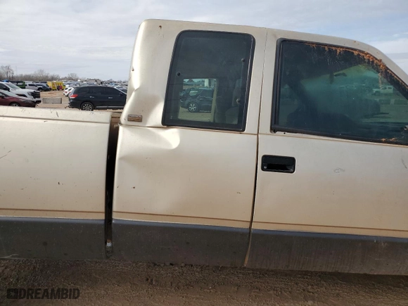 1993 Chevrolet C/K 1500 with VIN 2GCEK19K0P1143796, listed as a Copart auction lot 45329135 with 167,225 mi miles and Salvage Title. Bid and sale history available at carsss.com. Image 10.